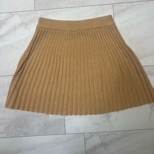VICI NEVER WORN sweater skirt
